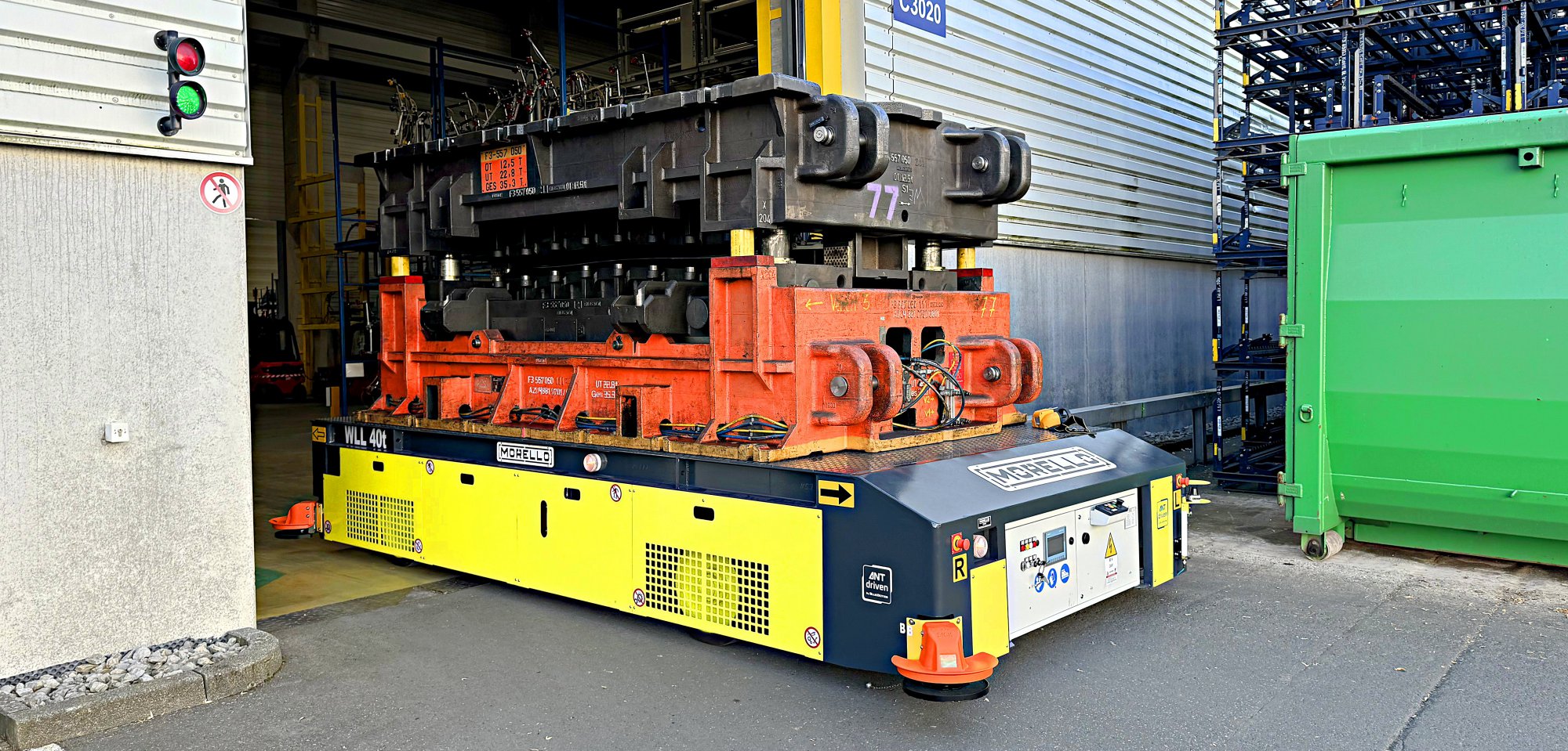 AGV para uso exterior con moldes y matrices – 40 t