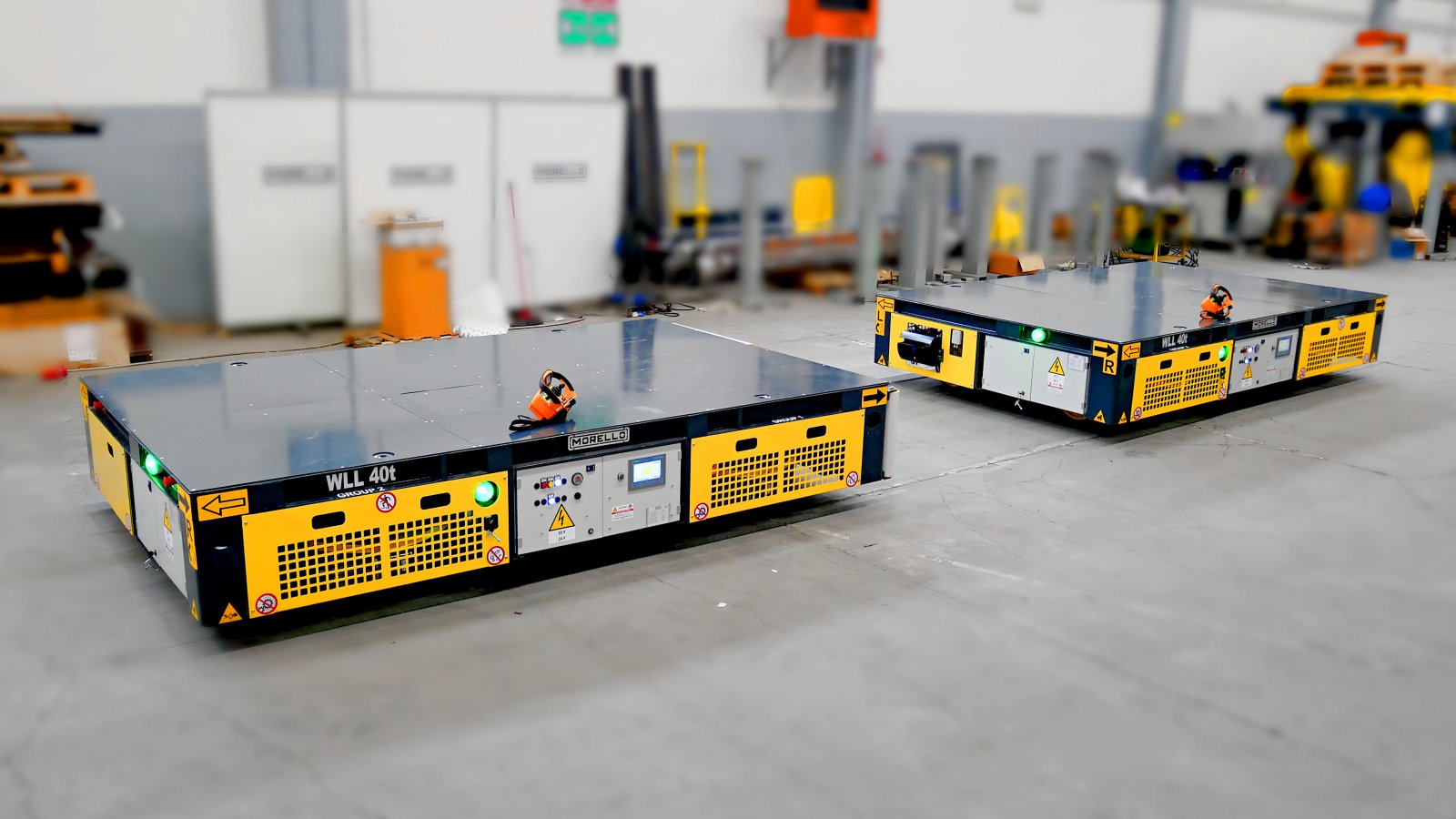 Synchronized modular movers to transport locomotives – 40 t + 40 t